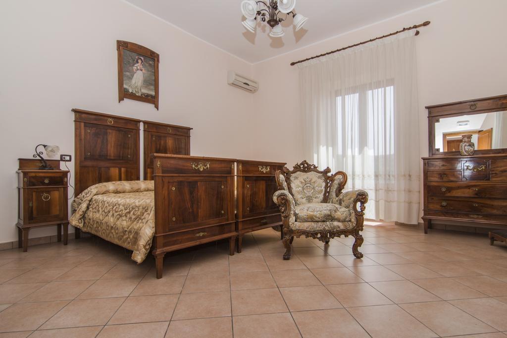 B&B Il Giardino Dei Mandarini Modica Bagian luar foto